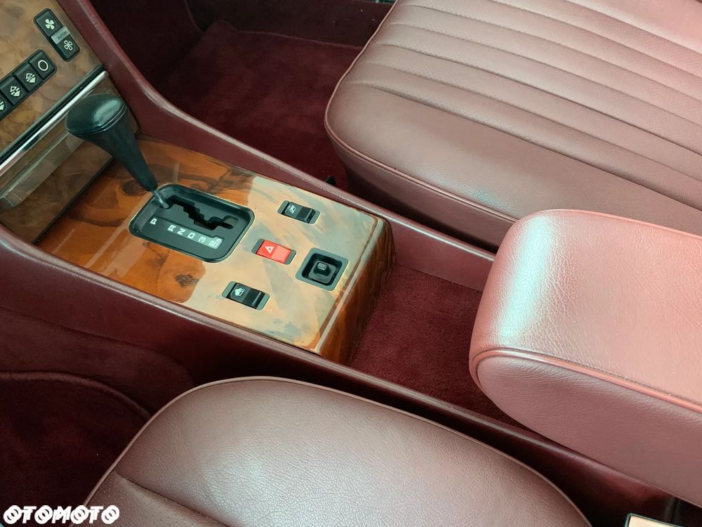 Mercedes-Benz SL - 18