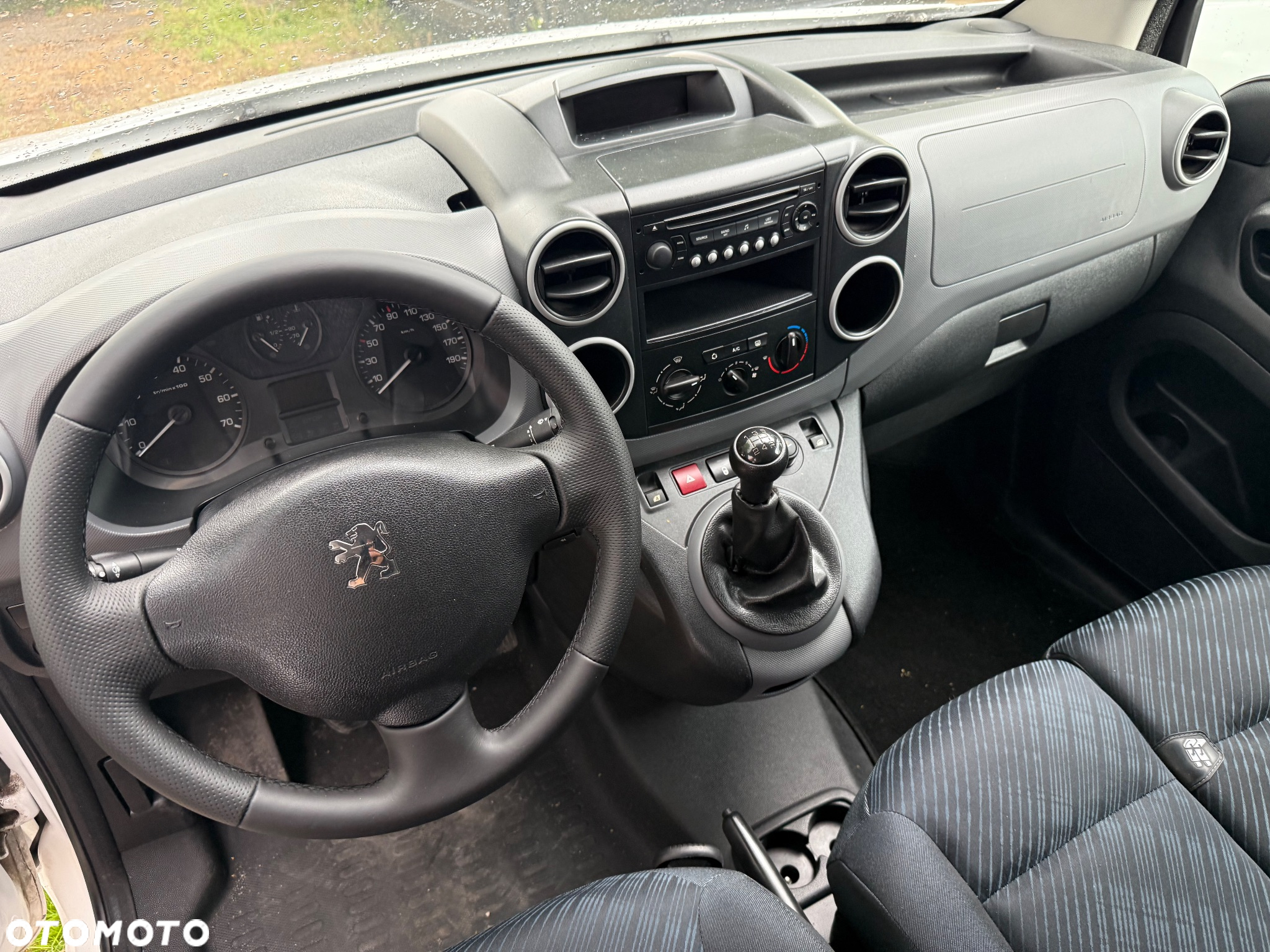 Peugeot Partner - 8