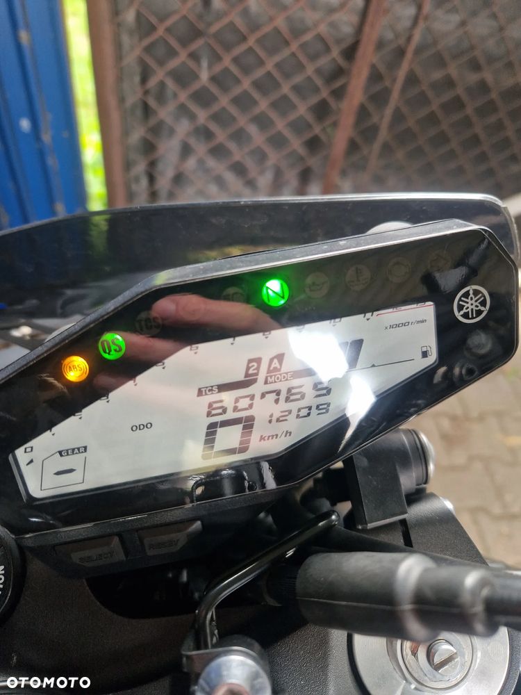 Yamaha MT - 5