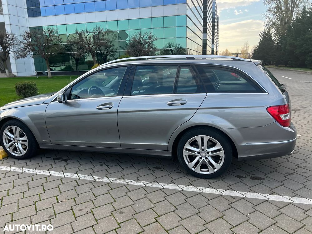 Mercedes-Benz C 220 CDI BlueEFFICIENCY T-modell - 9