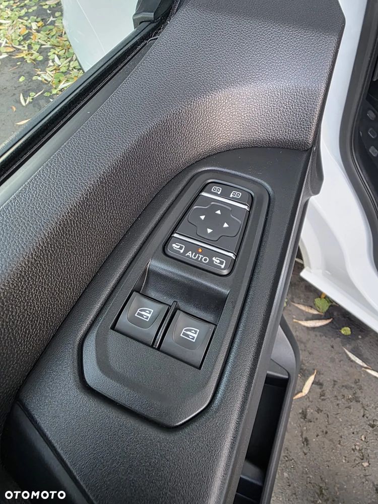 Renault Trafic - 17