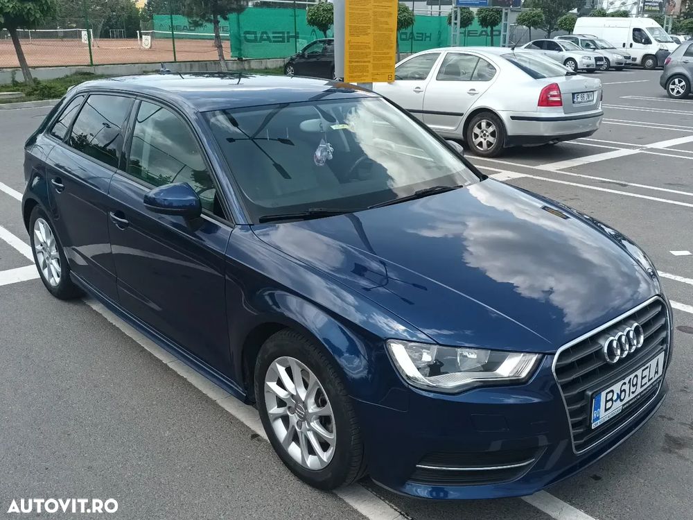 Audi A3 Sportback 1.6 TDI ultra Attraction - 2