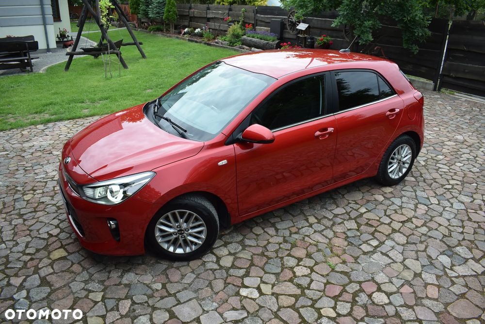 Kia Rio - 5