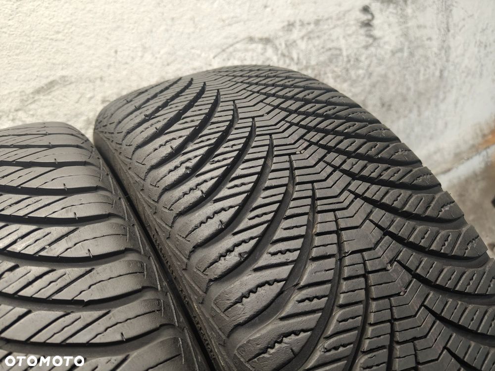 2X 205/55R16 94H XL Goodyear Vector 4Seasons Gen-2 7,8mm - 3