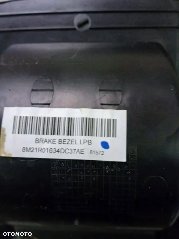 osłona tunelu hamulca ręcznego Ford S-MAX 2011 - 1