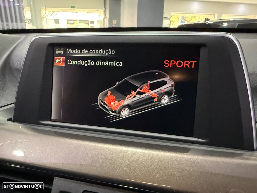 BMW X1 16 d sDrive Line xLine - 31