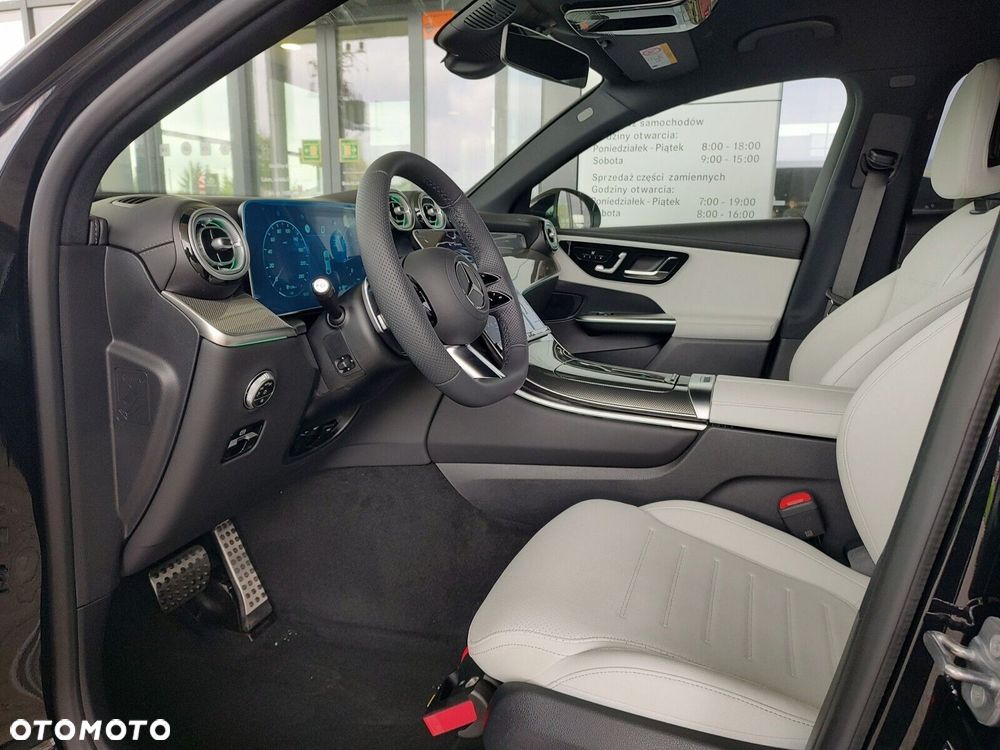 Mercedes-Benz GLC - 9