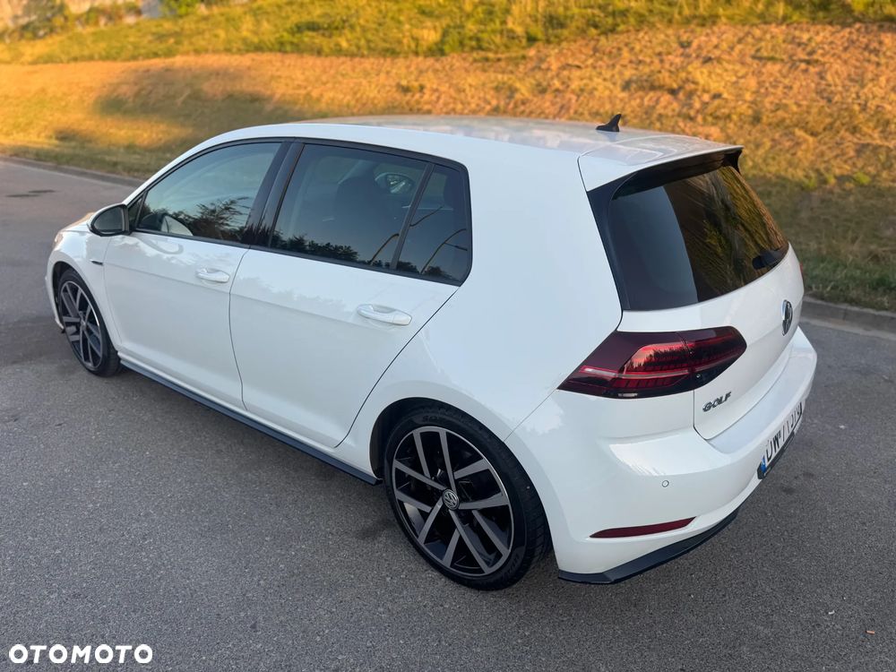 Volkswagen Golf 1.4 TSI BMT Highline - 15