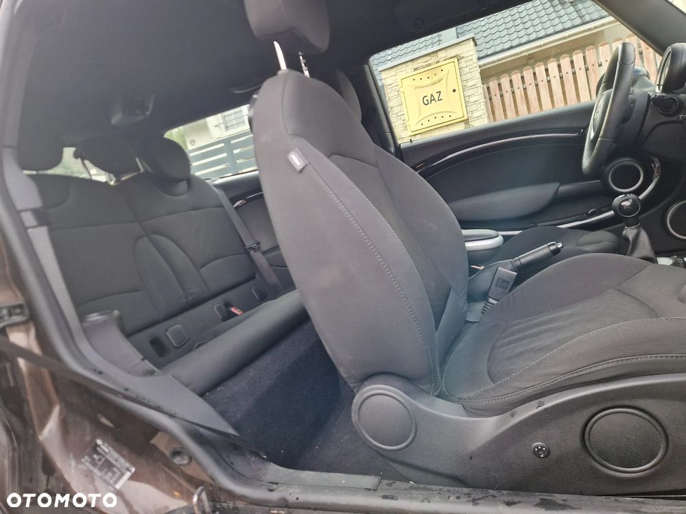 MINI Clubman - 12