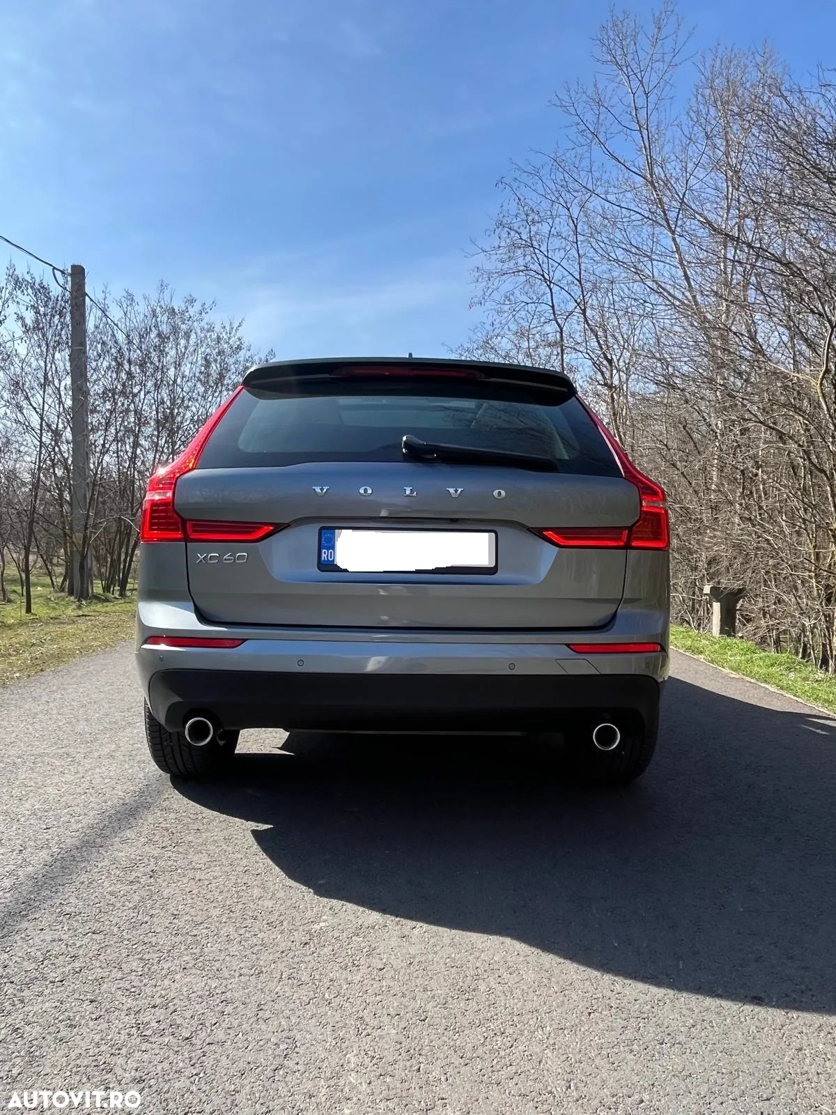 Volvo XC 60 T8 Twin Engine AWD Momentum - 9