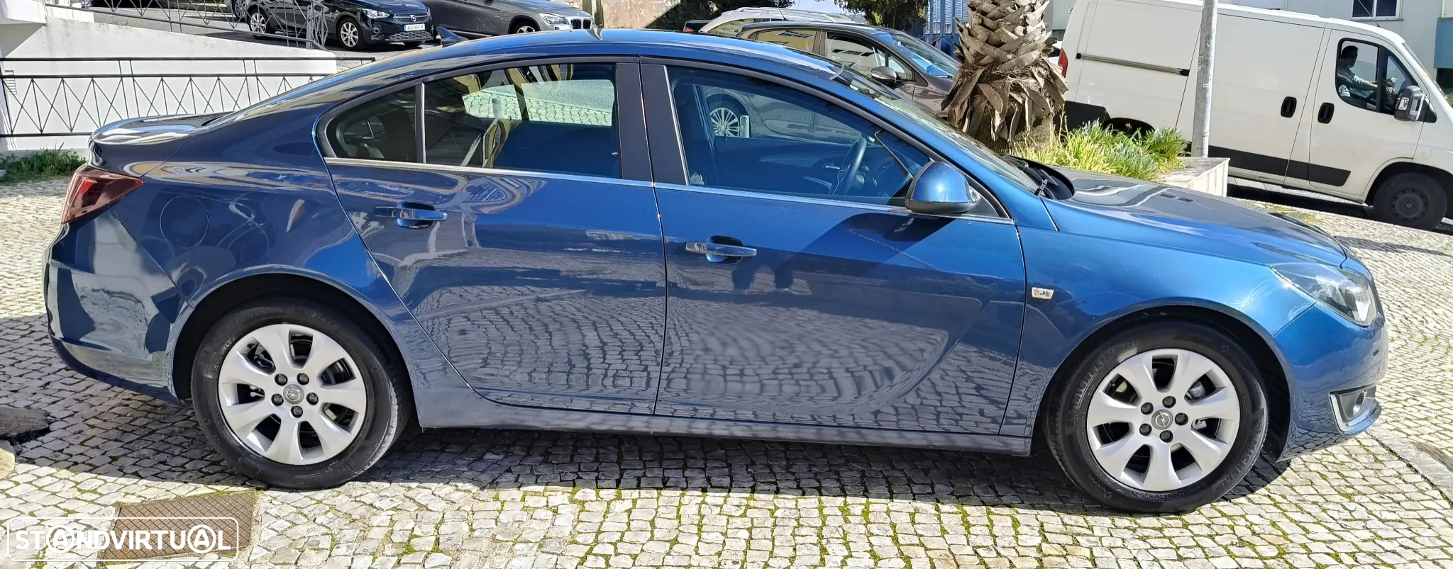 Opel Insignia 1.6 CDTi Executive S/S - 9