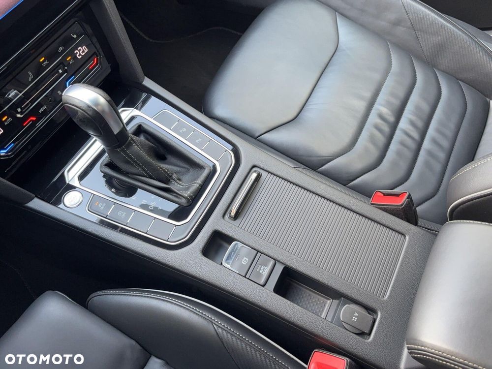 Volkswagen Arteon 2.0 TDI 4Motion R-Line DSG - 31