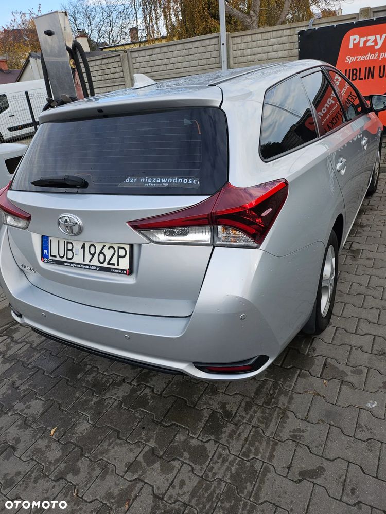 Toyota Auris 1.6 Active - 4