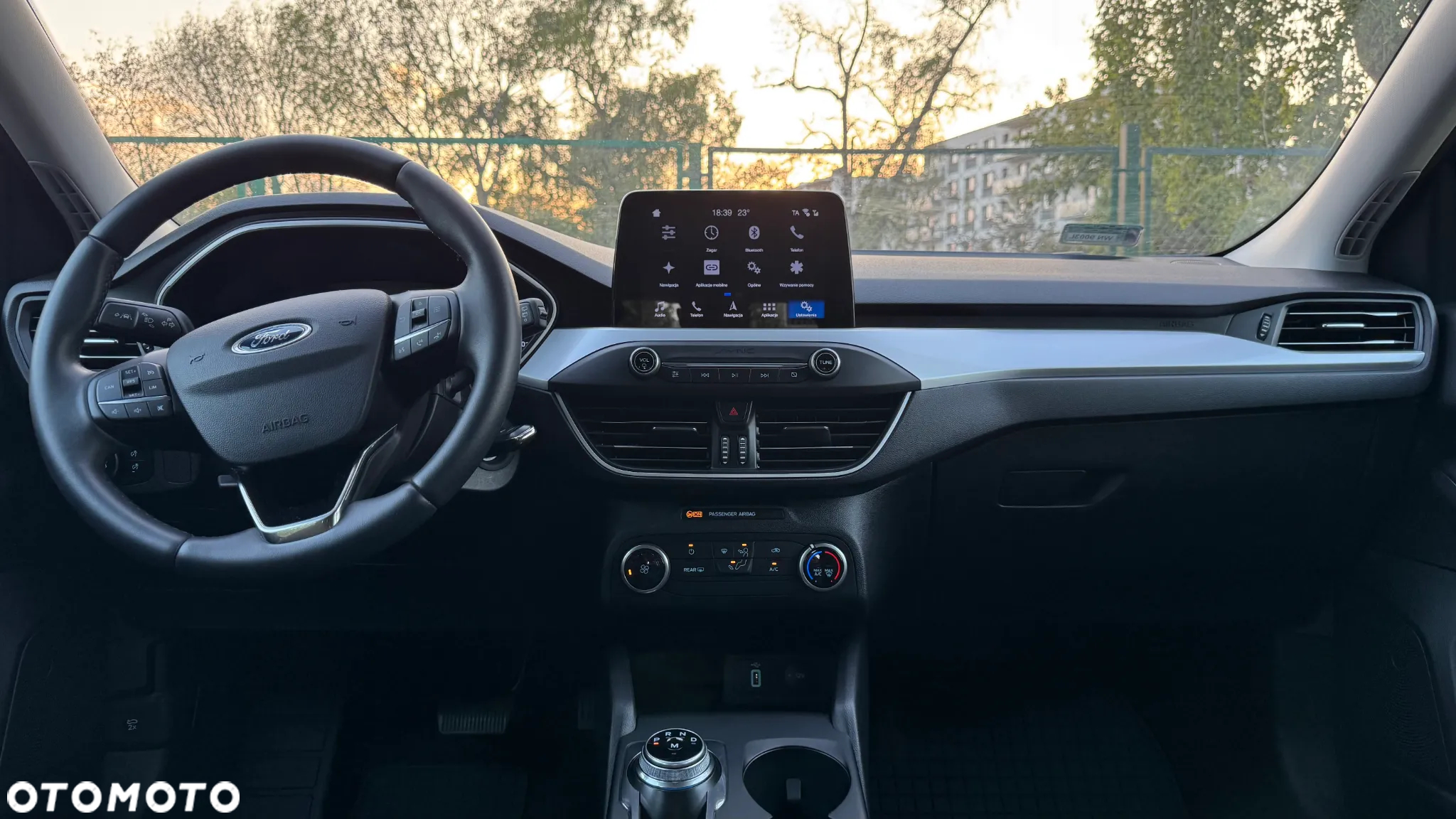 Ford Focus 1.0 EcoBoost Trend Edition - 13