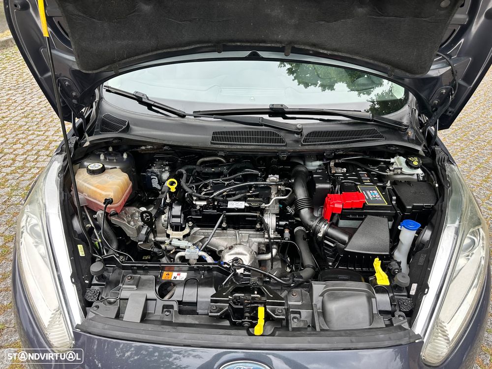 Ford Fiesta 1.0 Ti-VCT Titanium - 38