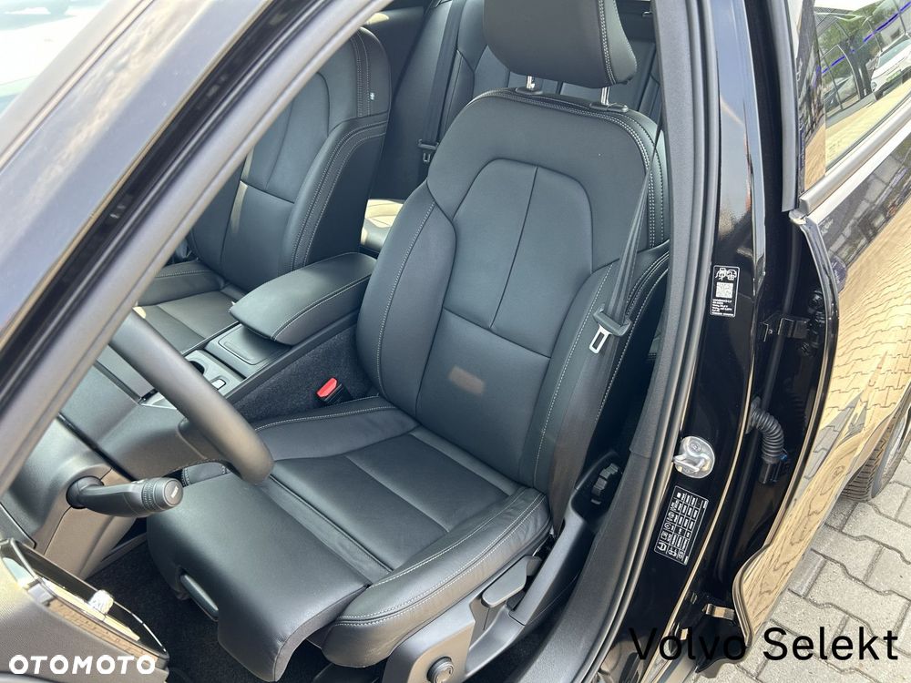 Volvo XC 40 - 12
