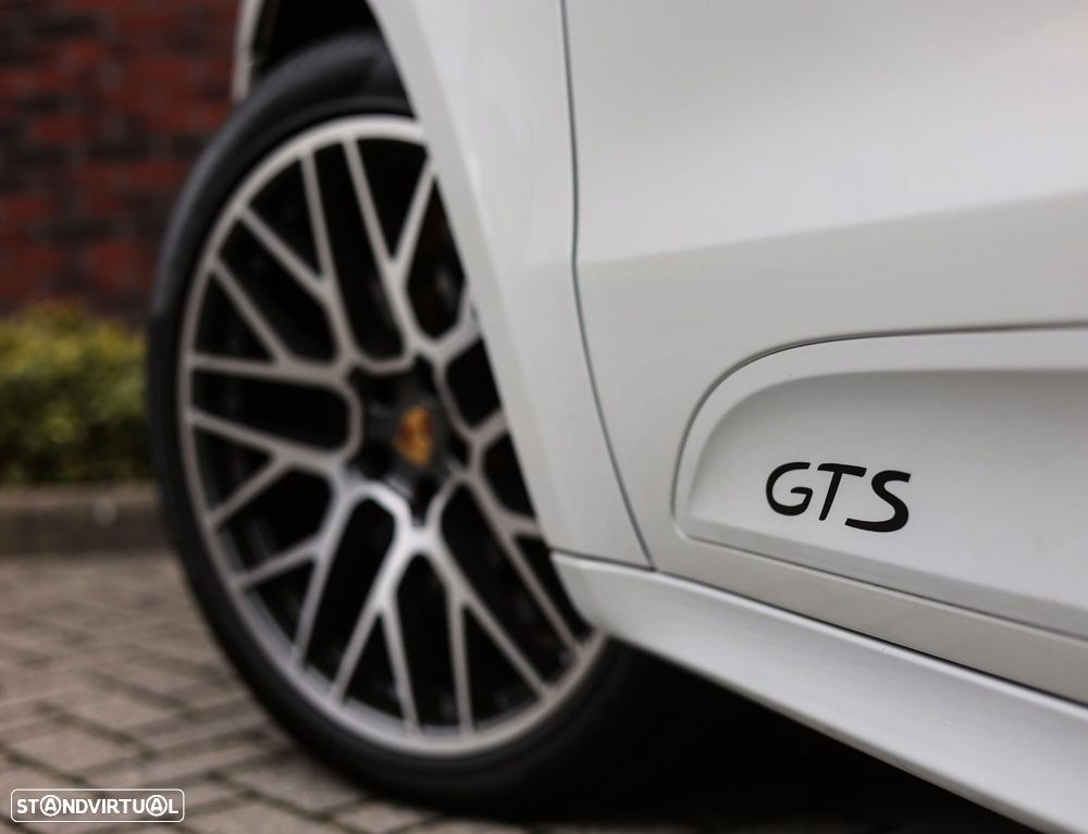 Porsche Macan GTS - 11
