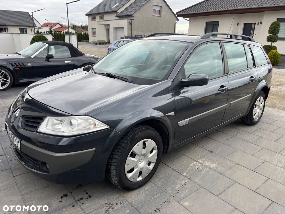 Renault Megane 1.6 16V Confort Privilege - 1