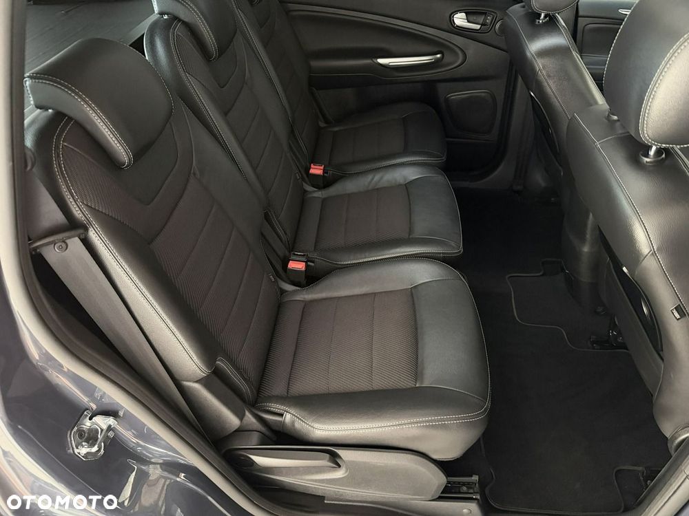 Ford S-Max 2.0 TDCi DPF Titanium X - 22