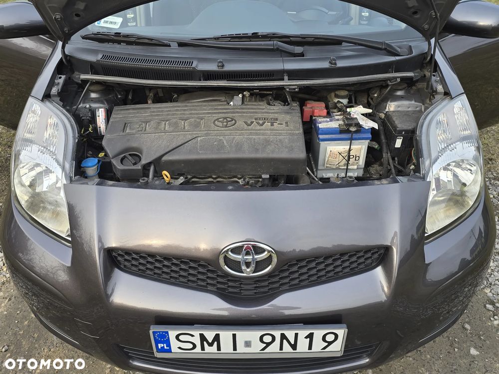 Toyota Yaris 1.33 Luna - 21