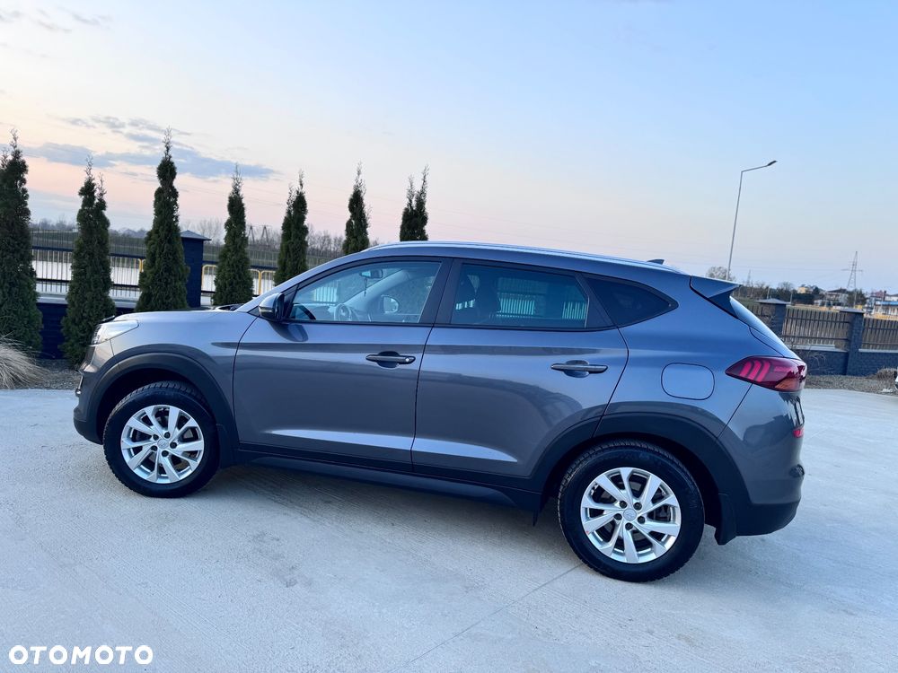 Hyundai Tucson 1.6 GDI BlueDrive Design 2WD - 34