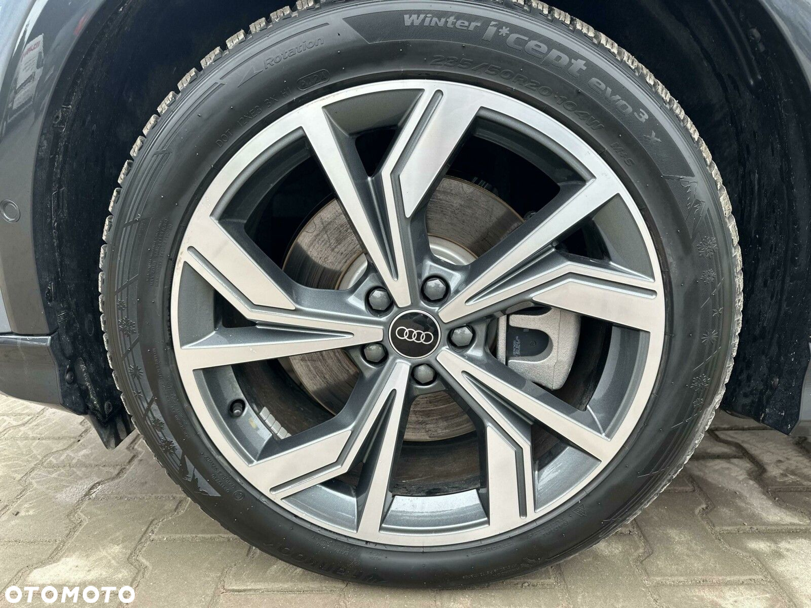 Audi Q4 - 10
