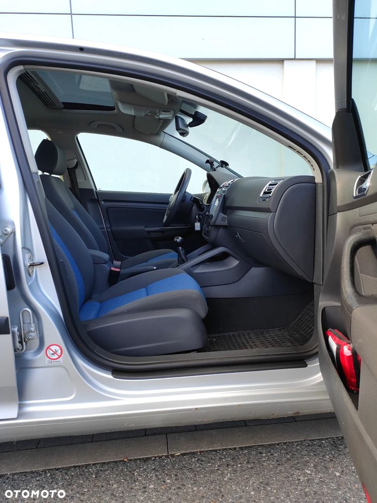 Volkswagen Golf 1.6 Trendline - 28