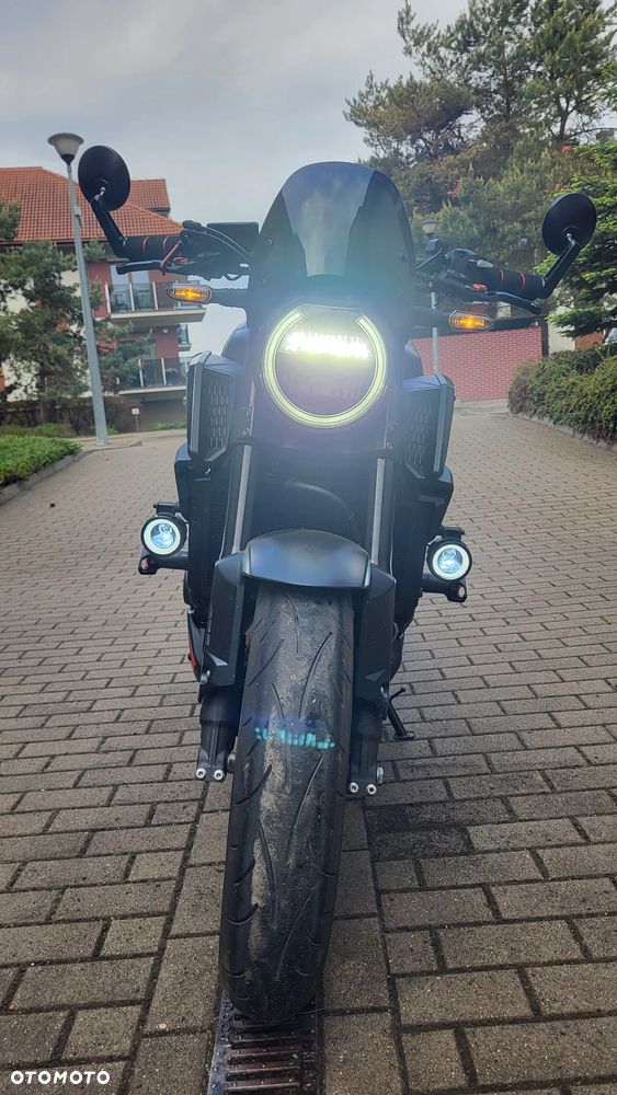 Honda CB - 13