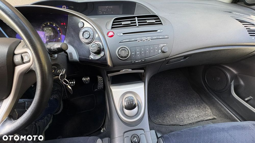 Honda Civic 1.4 Base - 7