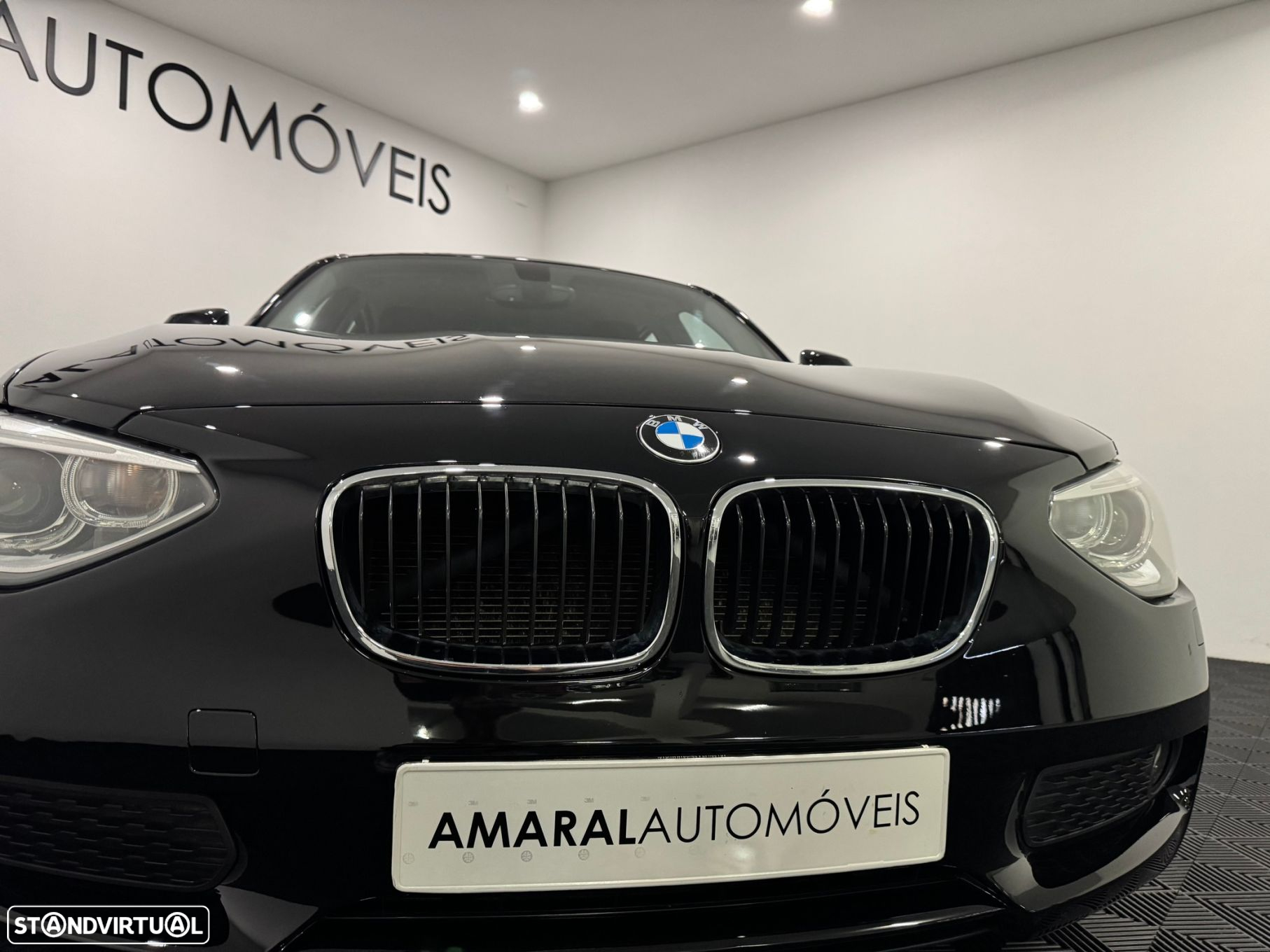 BMW 118 d Line Urban - 13