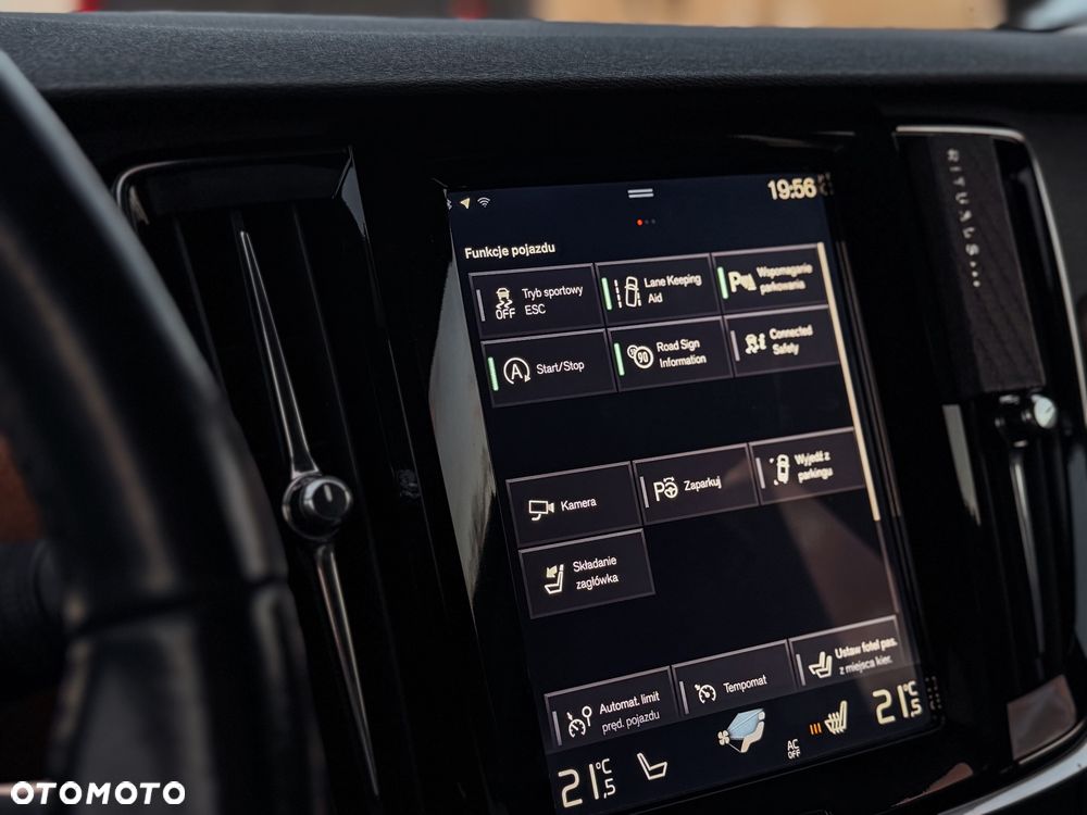 Volvo S90 D4 Inscription - 12