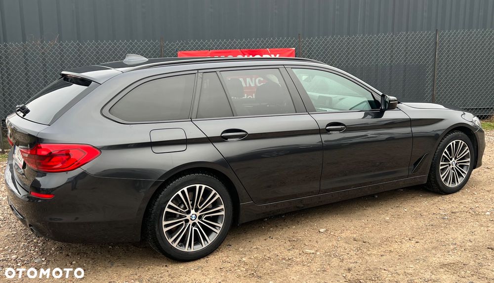 BMW Seria 5 520d Luxury Line sport - 21