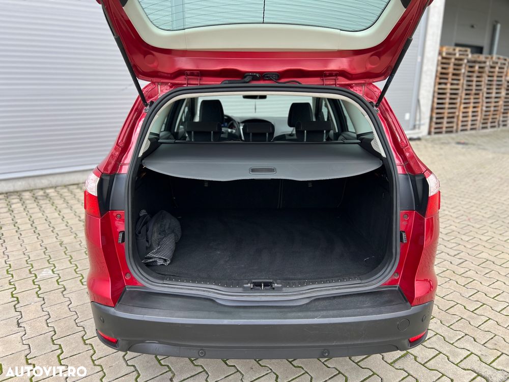 Ford Focus Turnier 1.6 Ti-VCT Style - 12