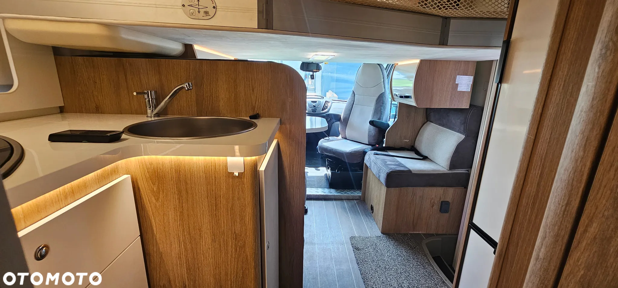 CI HORON 84 XT KAMPER - 34