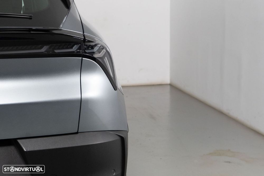 Alfa Romeo Junior 54 kWh Intensa - 17