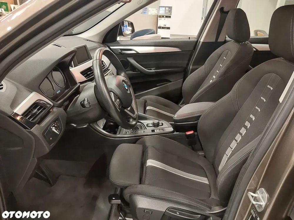 BMW X1 sDrive18i - 4