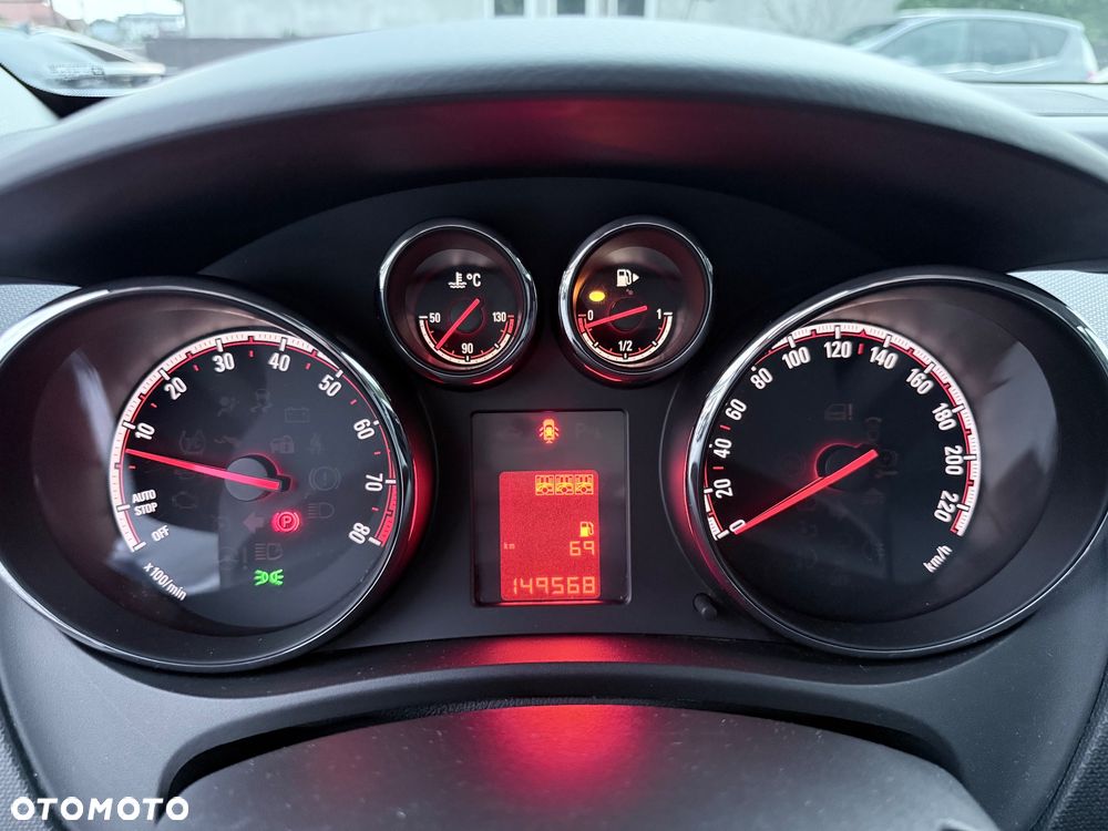 Opel Meriva 1.4 T Essentia - 24