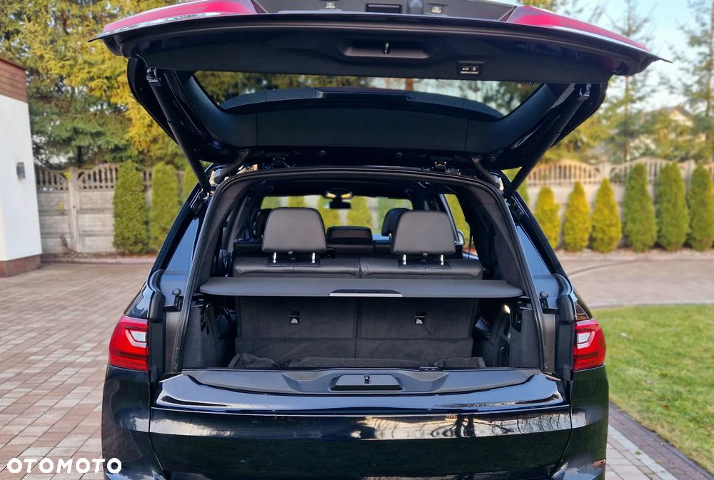 BMW X7 - 21