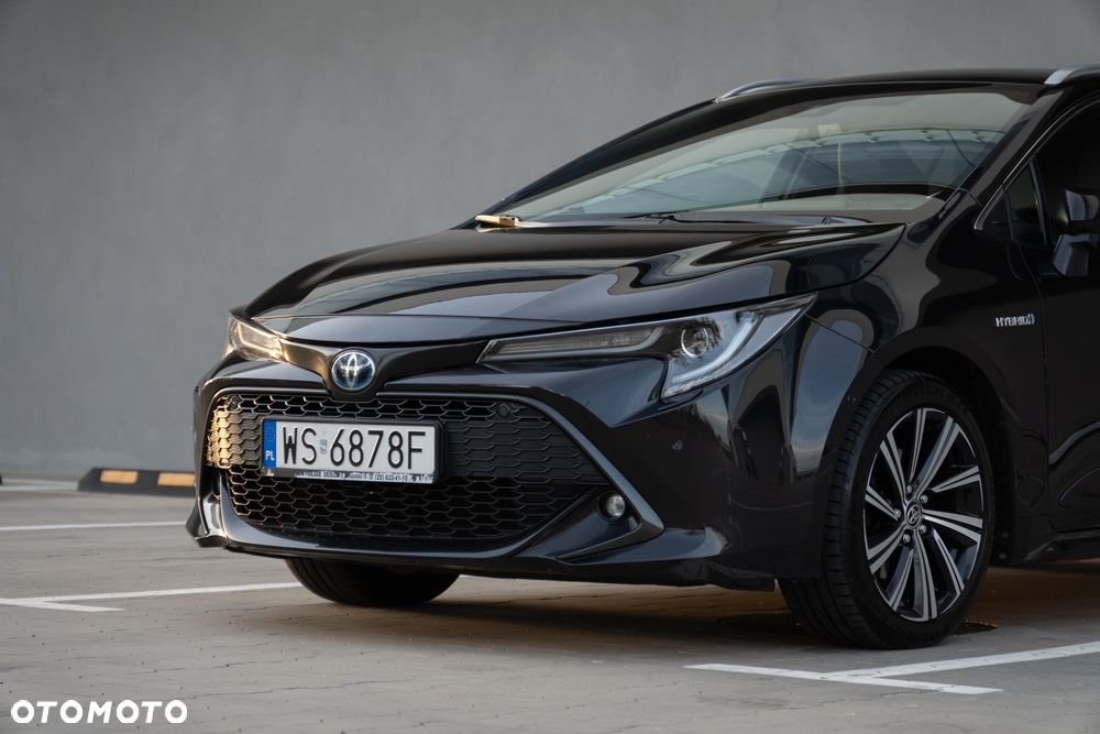Toyota Corolla - 2