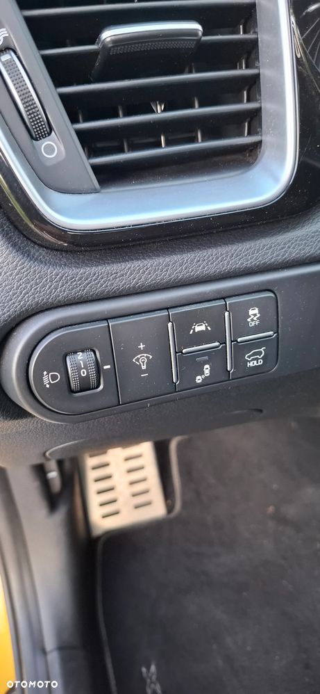 Kia XCeed 1.4 T-GDI OPF DCT7 JBL SOUND EDITION - 17