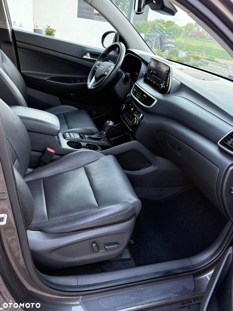 Hyundai Tucson blue 1.6 CRDi 4WD DCT Premium - 24