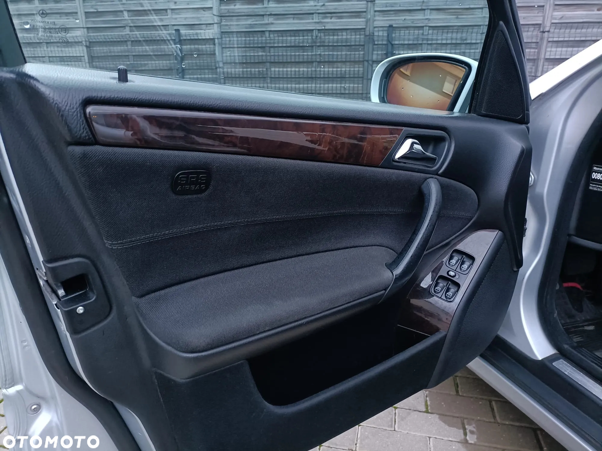 Mercedes-Benz Klasa C 180 T Kompressor Automatik Elegance - 15