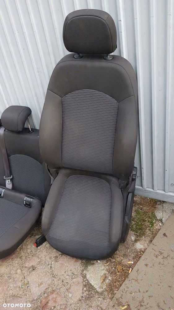 fotel kanapa tapicerka Opel Corsa E 5d - 6