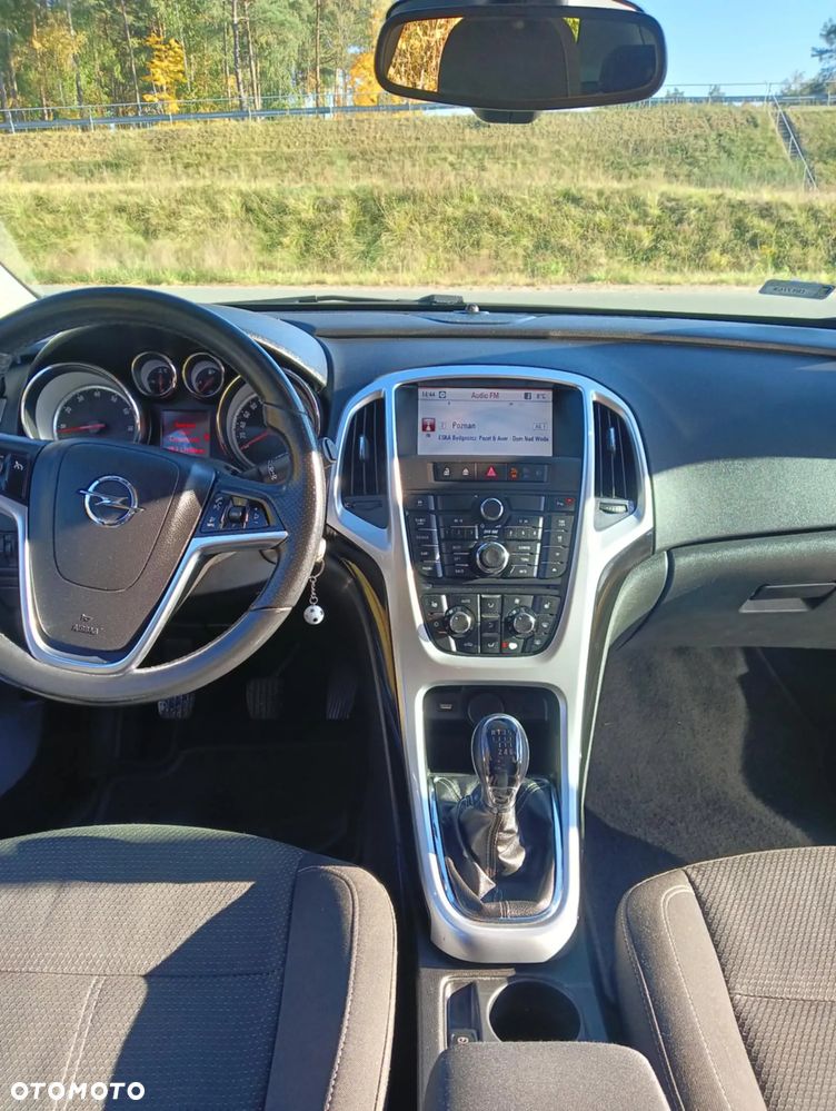 Opel Astra 1.6 Turbo Sport - 12