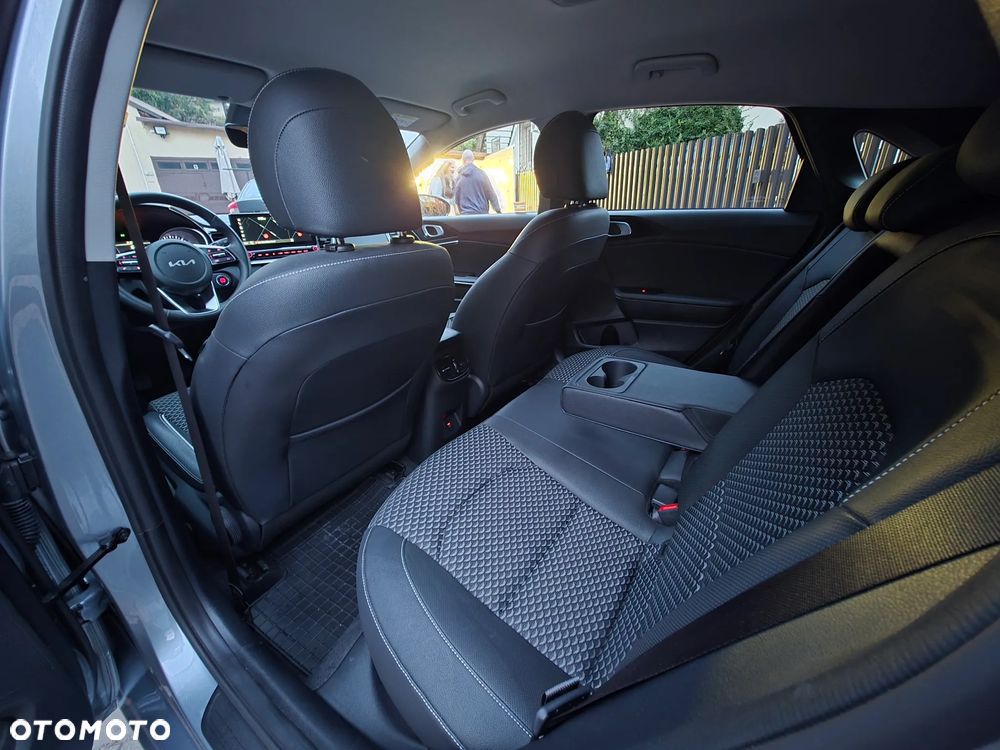 Kia Ceed 1.5 T-GDI Tribute - 25