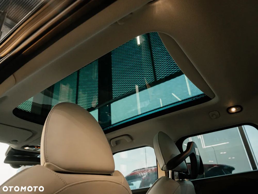 MINI Aceman E 42.5kWh Linia Classic - 11