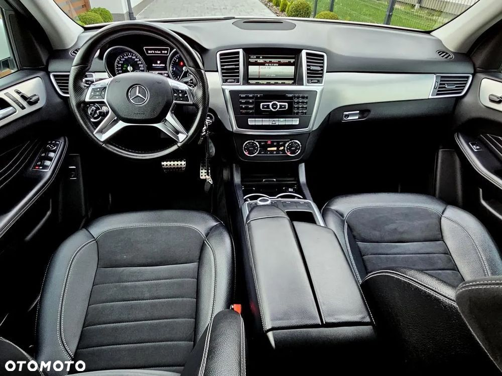 Mercedes-Benz ML 350 BlueTEC 4MATIC 7G-TRONIC - 18