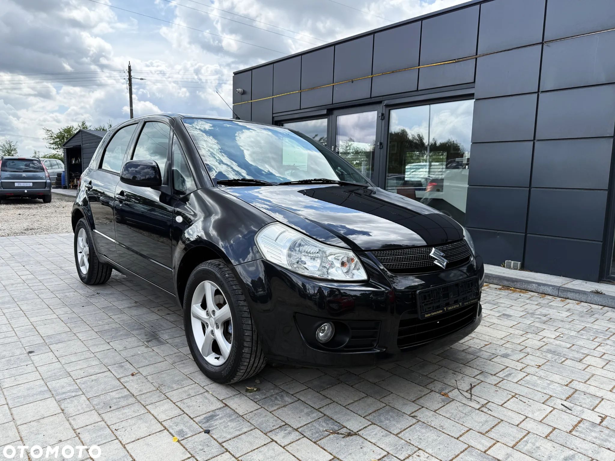 Suzuki SX4 1.6 GS / Premium - 1