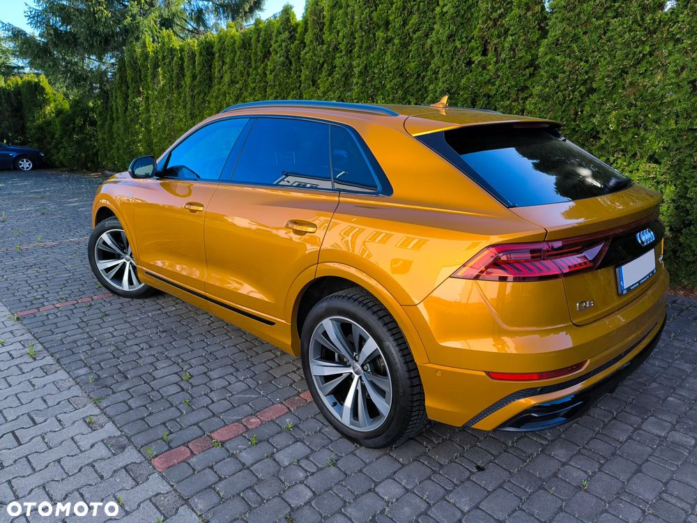 Audi Q8 - 6