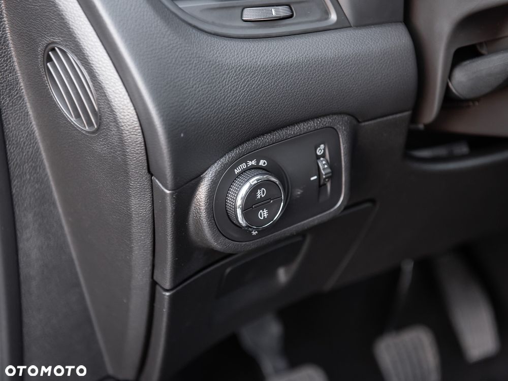 Opel Zafira - 19